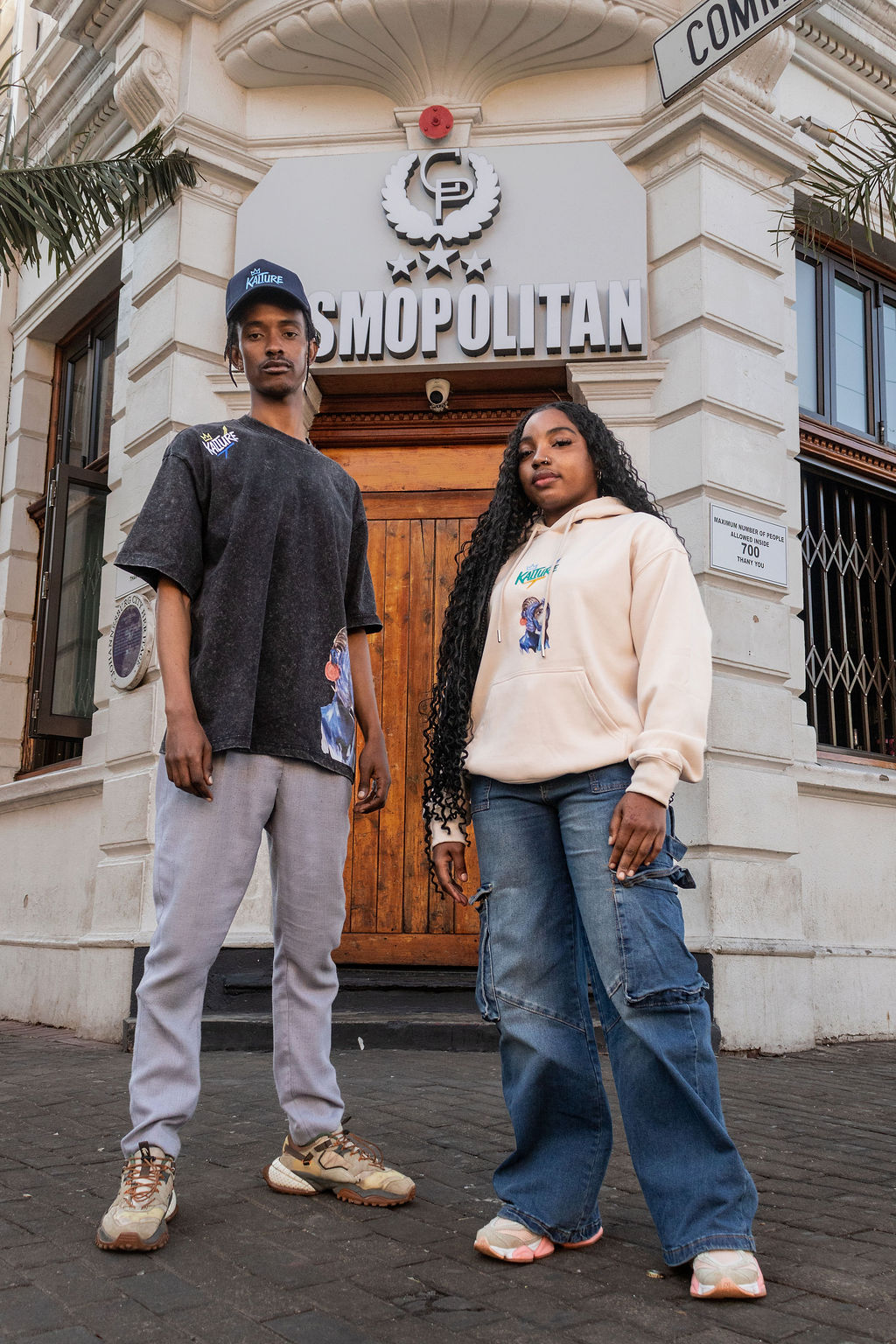 KALTURE Hoodie campaign group
